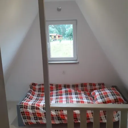 بيت للعطل Eccocamping Sosnowe Wzgorze شابلينيك